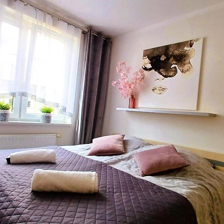 Apartament Orange Piastowska أوسترودا المظهر الخارجي الصورة